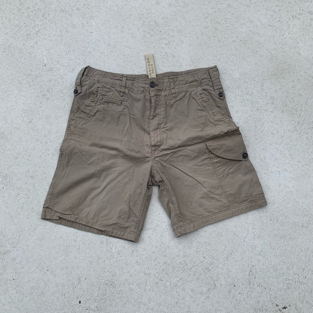 Burberry Brit shorts cargo khakis 34x19